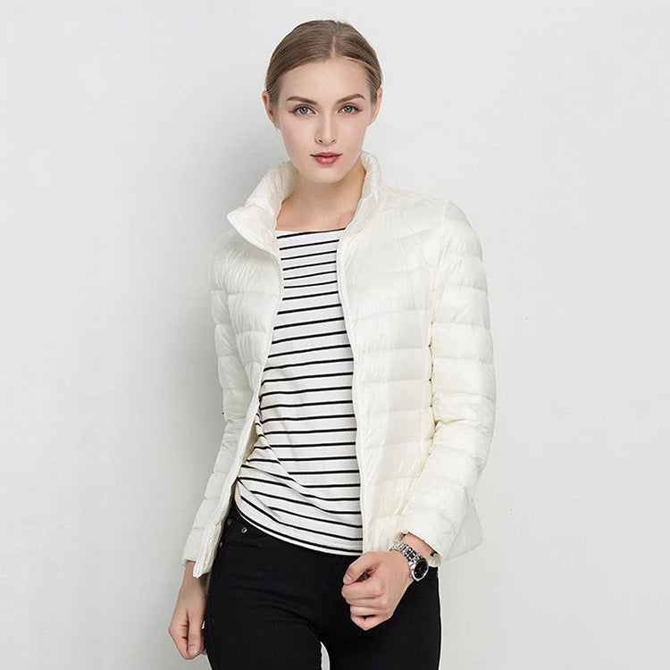 Damen Slim-Daunenjacke mit Stehkragen