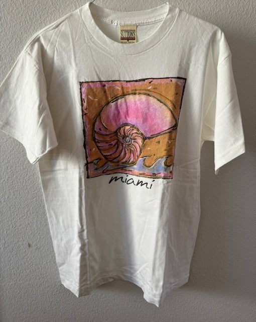 secondhand,SUTTONS SPORTSWEAR T-Shirt